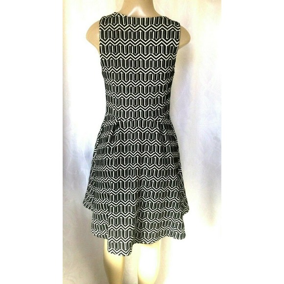 ANTHROPOLOGIE Leifsdottir Tonnelle Zip Front Dress - Picture 3 of 6